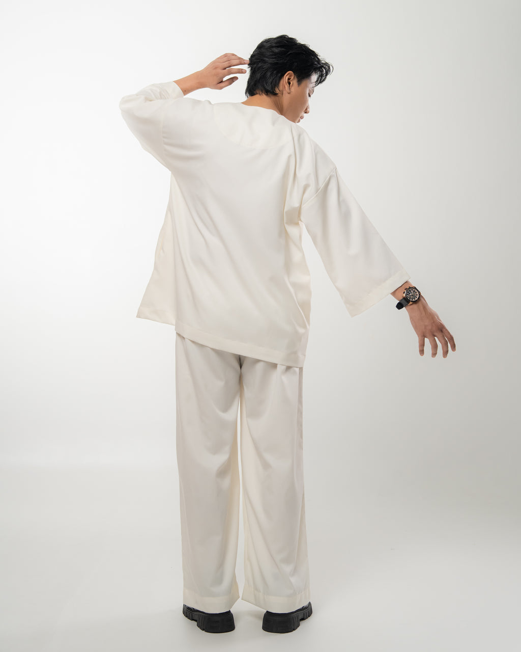 ARJUNA IN OFF WHITE