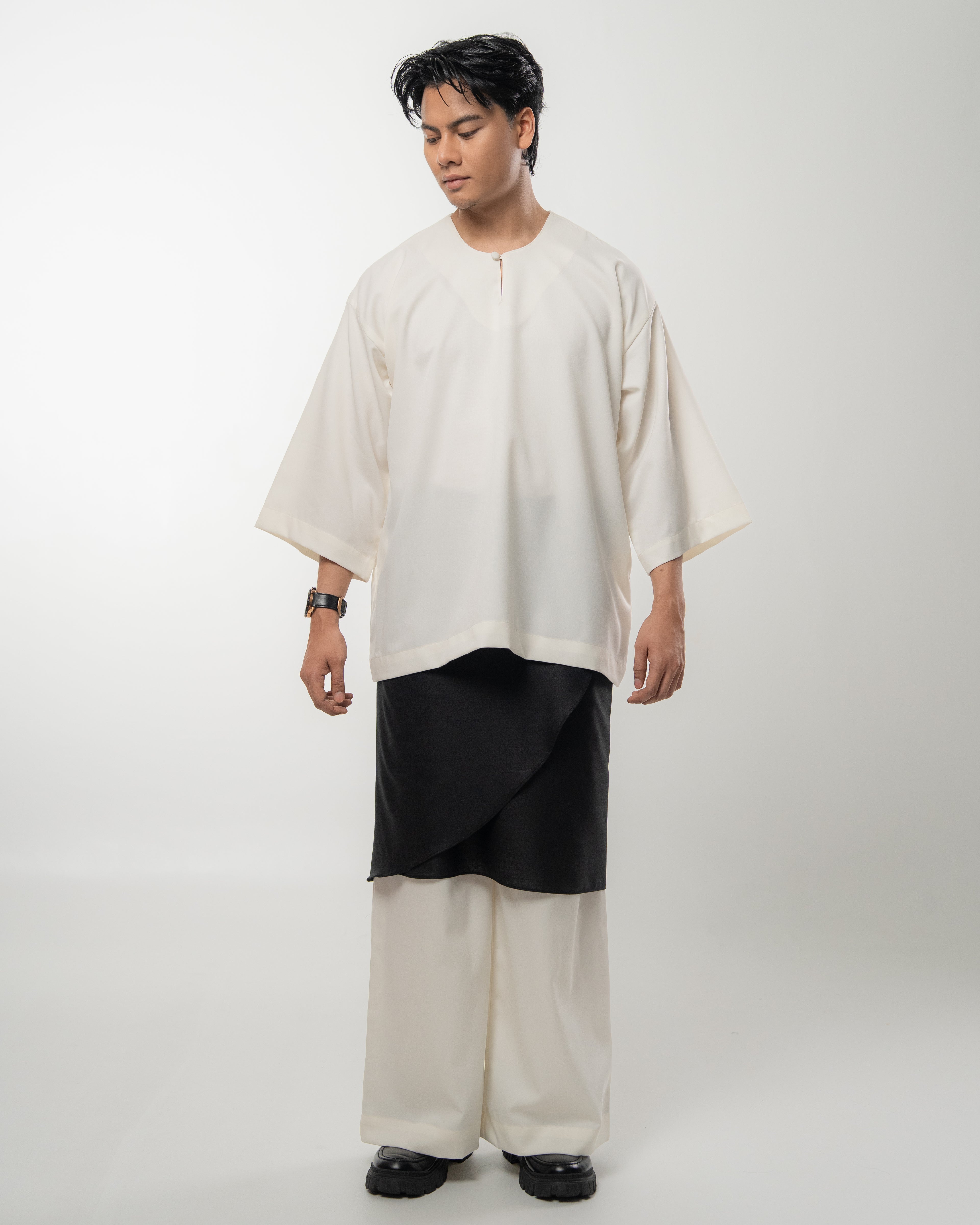 ARJUNA IN OFF WHITE